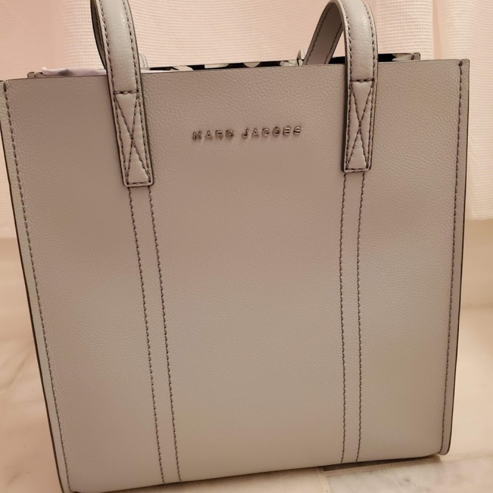 🔥👑🔥 NWT Authentic Marc Jacobs Repeat Tote